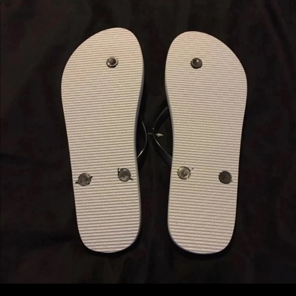 Flip Flops With Dog Print - Picture 8 of 8